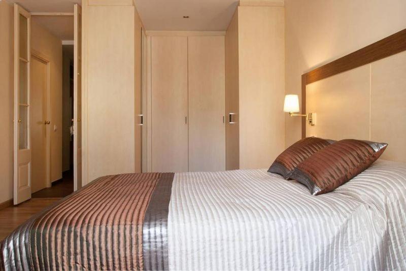 El Born - Spacious 2 Bedrooms Барселона Экстерьер фото